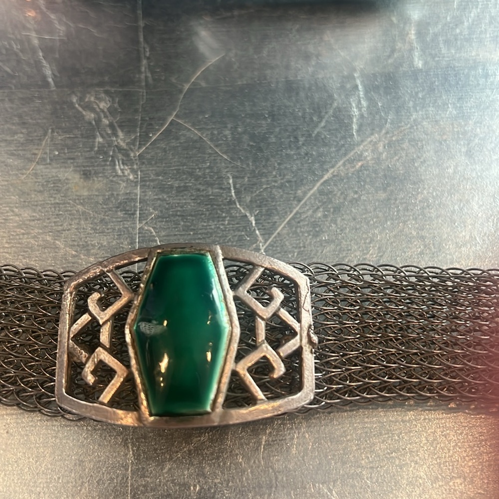 Vintage Silver Mesh choker with Green Stone - Picture 4 of 6